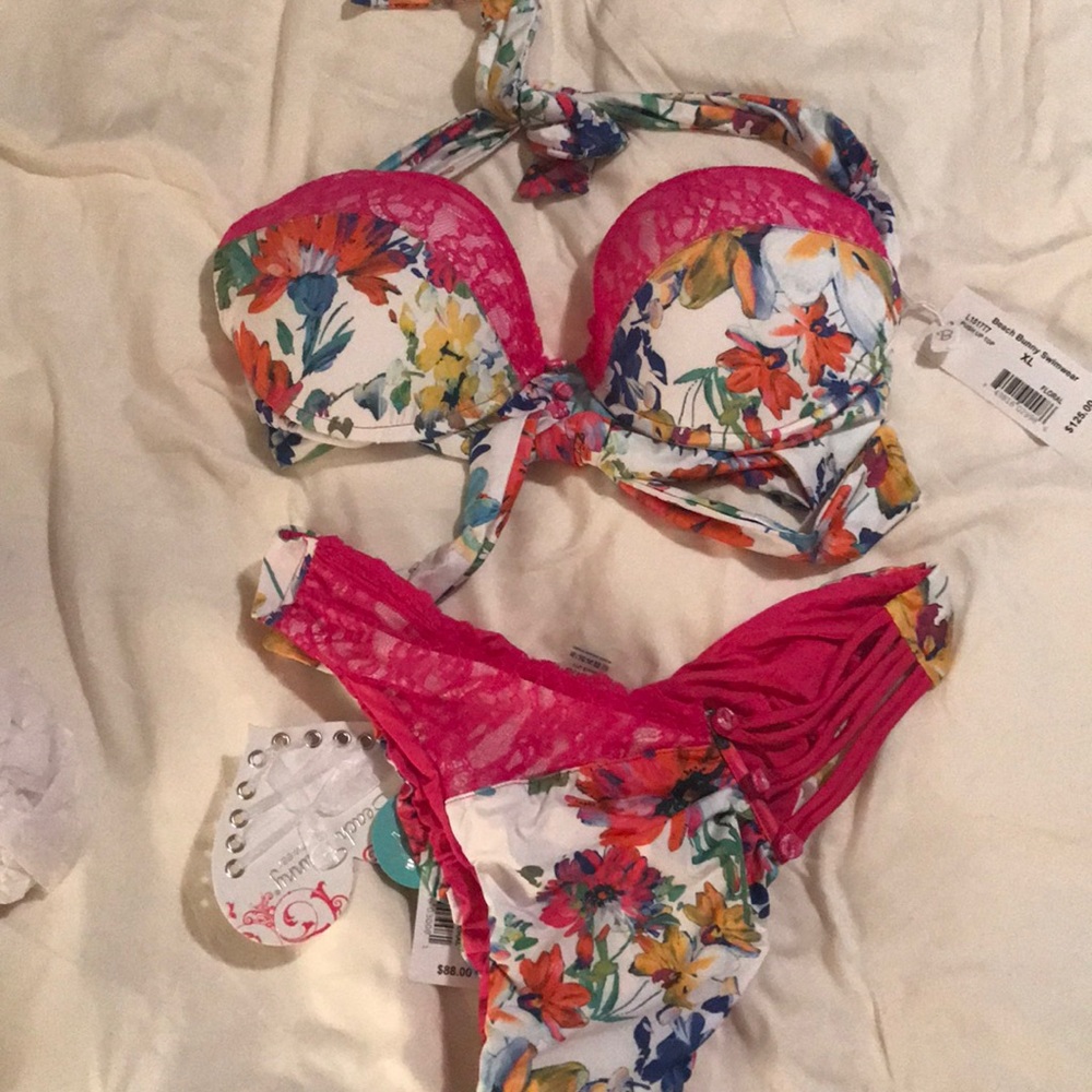Beach Bunny Swimwear Bikini